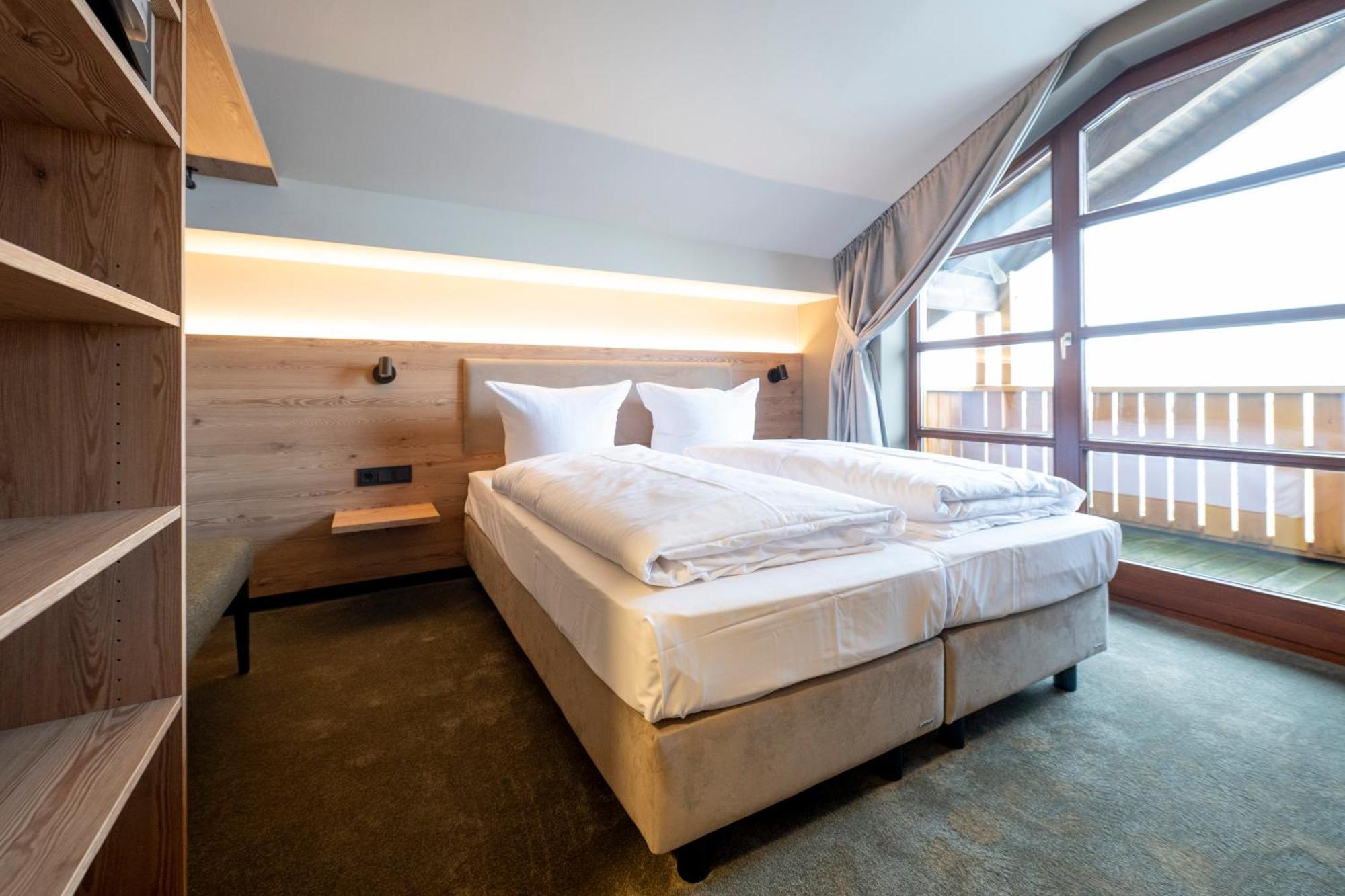 Hotel Berghof Petersberg  Buitenkant foto