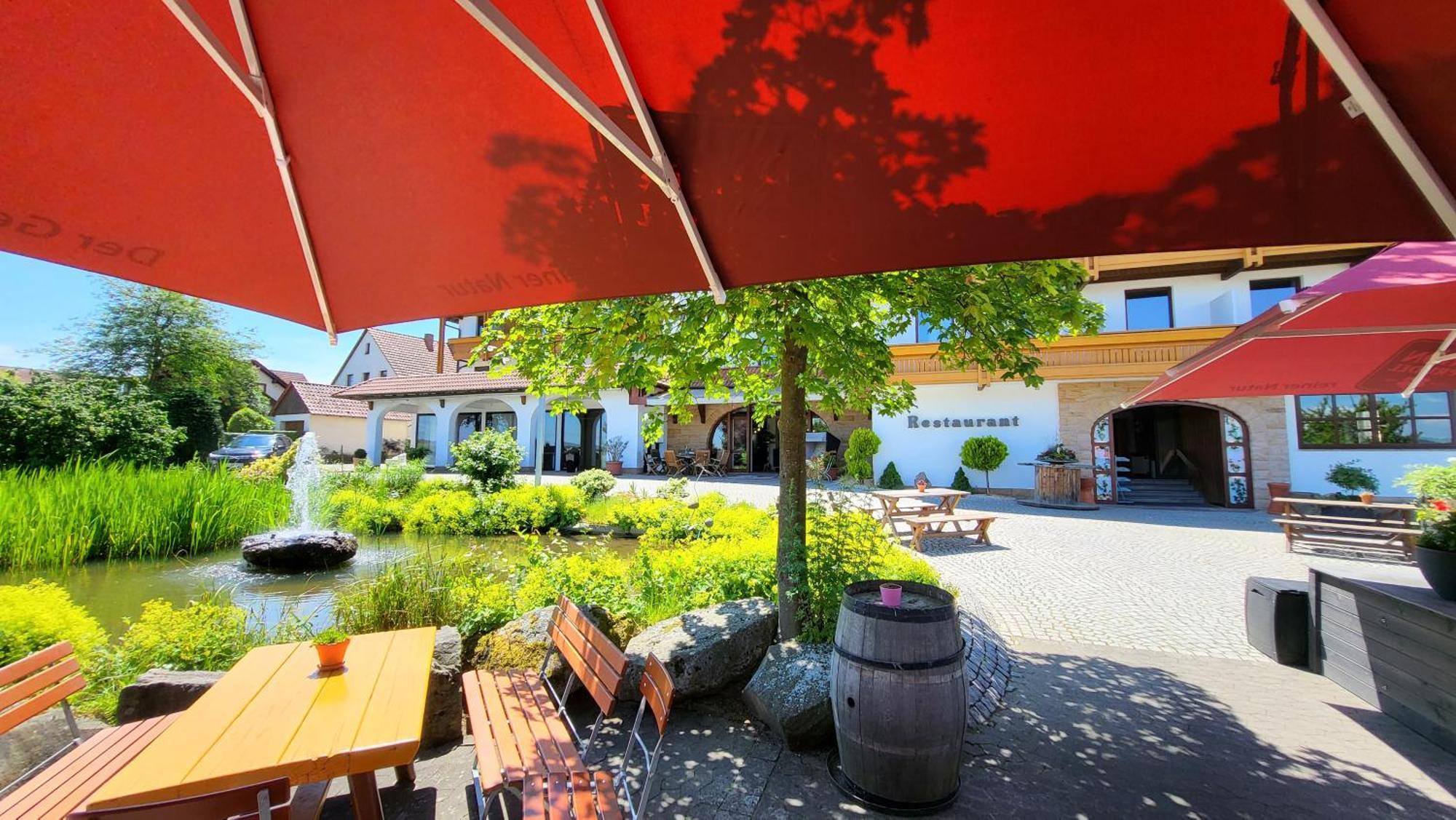 Hotel Berghof Petersberg  Buitenkant foto
